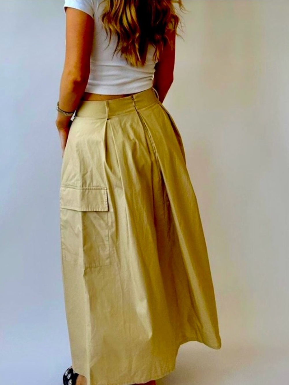 CeCe Beige High-Waist Cargo Maxi Skirt- 100% Cotton - Picture 3 of 7